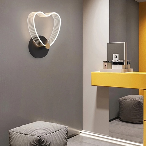 [LH-1064] Acrylic and Aluminium Heart Shaped Wall Scone