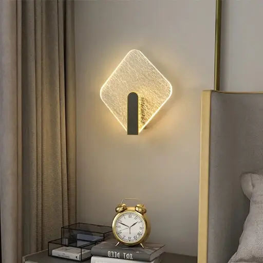 [LH-1075] Acrylic and Aluminium Wall Scone Cracked Glass- Pyramid